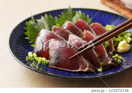 鰹のたたき 121071536