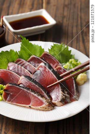鰹のたたき 121071579