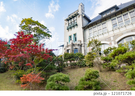 神戸市須磨区にある神戸迎賓館・旧西尾邸の外観 121071726