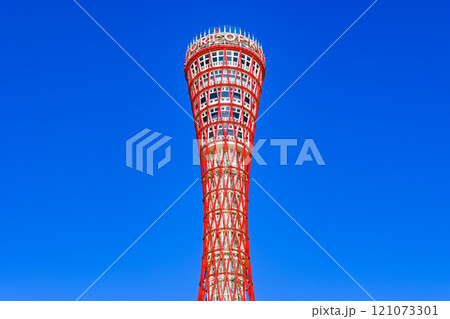 青空と神戸ポートタワー 兵庫県神戸市 121073301