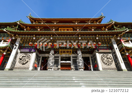 Building view of the Sunfong (Sanfeng) Temple in Kaohsiung, Taiwan, enshrined to the Neza (also known as Marshal of the Central Altar). 121077212