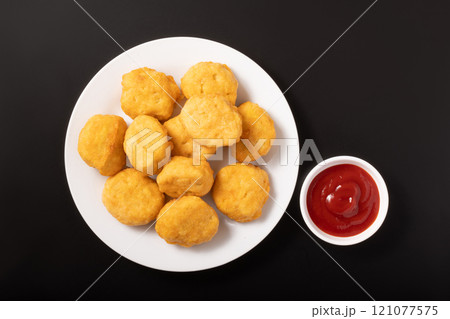 チキンナゲット 121077575