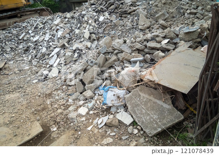 産業廃棄物処理業者 121078439