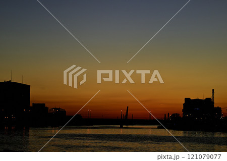 釧路川マジックアワー 121079077