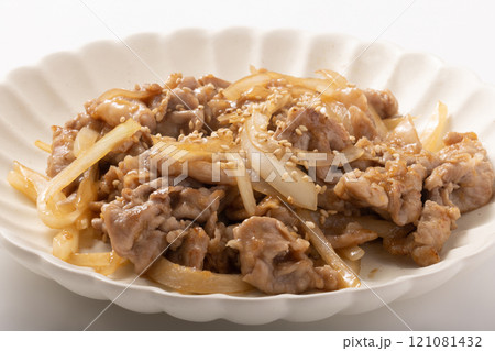 生姜焼き（豚こま切れ） 121081432