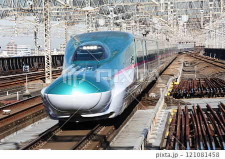 E5系新幹線 121081458