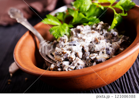 Vegan mushroom pasta sauce in bowl Vegan mushroom pasta sauce in bowl 121086388