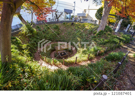 秋の五ノ神まいまいず井戸 121087401