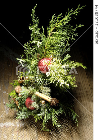 手作りクリスマスツリー 121088744