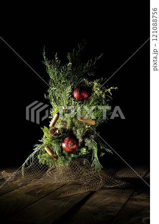 手作りクリスマスツリー 121088756