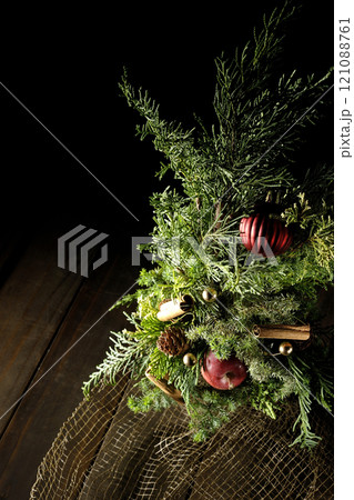 手作りクリスマスツリー 121088761