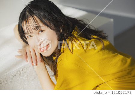 若い女性のビューティーポートレート 若い女性のビューティーポートレート 121092172