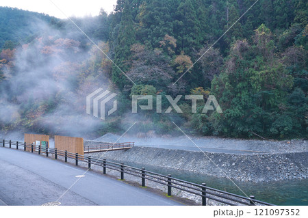 【川湯温泉 (仙人風呂)(早朝)】 和歌山県田辺市本宮町川湯 121097352