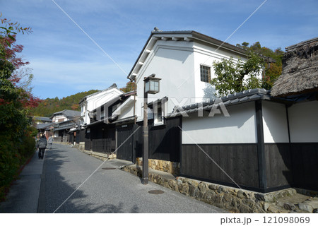 嵯峨野 愛宕山参道の民家 京都市右京区嵯峨 嵯峨野 愛宕山参道の民家 京都市右京区嵯峨 121098069