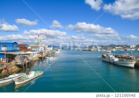 【山口県下関市】南風泊港の風景 121100548