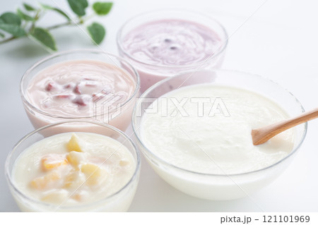 色々なヨーグルト 121101969