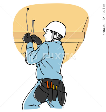 配線・結線をする男性電気工事士 121102156