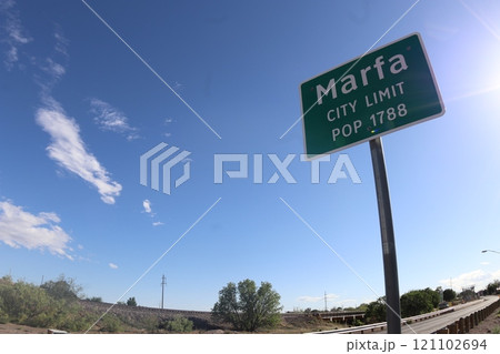 テキサス州マーファテキサスの標識 121102694