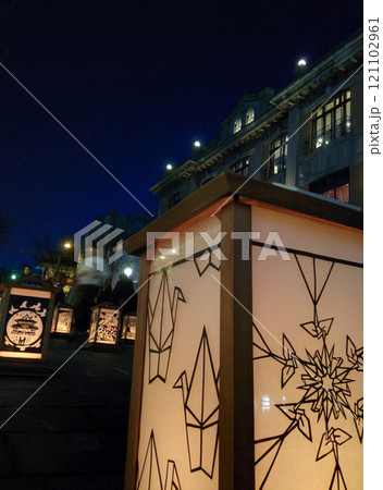 The lantern festival in cold winter / 真冬の灯籠フェスティバル 121102961