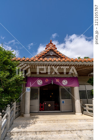 沖縄県那覇市 琉球八社のうちの1つである識名宮 121105767