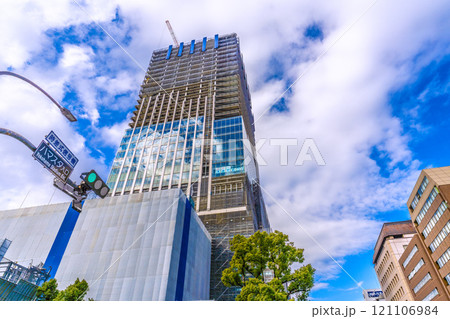 日本の横浜都市景観 日本一おめでとう…関内駅前の横浜市旧市庁舎街区活用事業新築等工事などを望む 日本の横浜都市景観 日本一おめでとう…関内駅前の横浜市旧市庁舎街区活用事業新築等工事などを望む 121106984