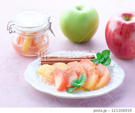 林檎のコンポート ( シナモンアップル ) 林檎のコンポート ( シナモンアップル ) 121108919