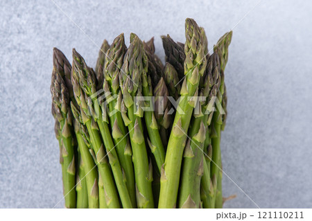 Bunch of green asparagus 121110211