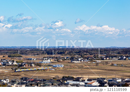 屛風ヶ浦を背にはしる255系しおさい 屛風ヶ浦を背にはしる255系しおさい 121110599