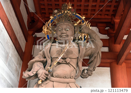 高野山 壇上伽藍の中門 四天王持国天 高野山 壇上伽藍の中門 四天王持国天 121113479