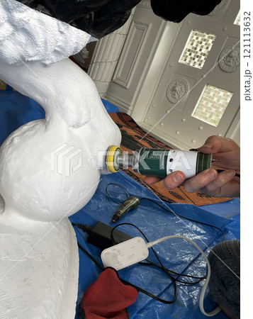 grinding plastic with a drill. handmade work statue Lion Medici grinding plastic with a drill. handmade work statue Lion Medici 121113632