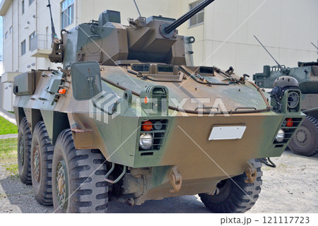 中部・陸上自衛隊・富士学校記念行事の展示車両・偵察中の反撃が可能な87式偵察警戒車・静岡県小山町 中部・陸上自衛隊・富士学校記念行事の展示車両・偵察中の反撃が可能な87式偵察警戒車・静岡県小山町 121117723