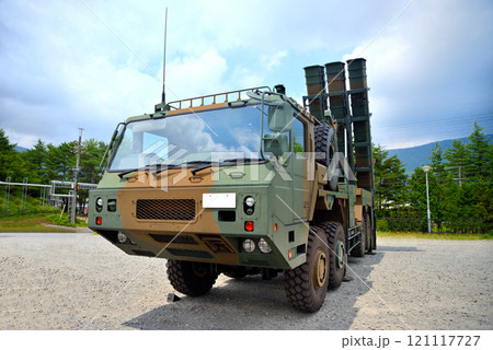 中部・陸上自衛隊・富士学校記念行事の展示車両・艦船を打撃する12式地対艦誘導弾・静岡県小山町(2) 中部・陸上自衛隊・富士学校記念行事の展示車両・艦船を打撃する12式地対艦誘導弾・静岡県小山町(2) 121117727