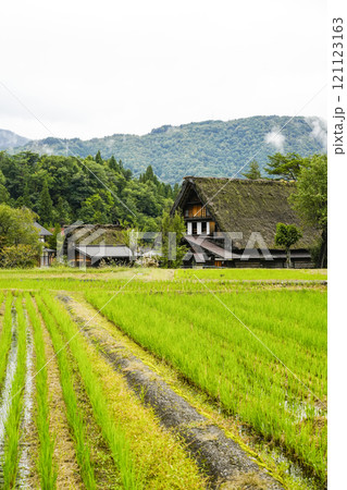 秋の白川郷 121123163
