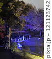 庭園の夜景 121123742