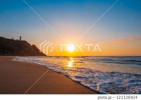 角田浜の夕暮れ 角田浜の夕暮れ 121126924