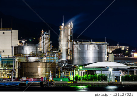 北九州工場夜景(三菱化学黒崎事業所)【福岡県北九州市】 北九州工場夜景(三菱化学黒崎事業所)【福岡県北九州市】 121127023