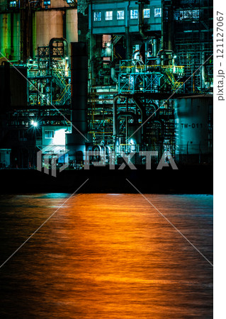 北九州工場夜景（新日鉄住金化学）【福岡県北九州市】 121127067