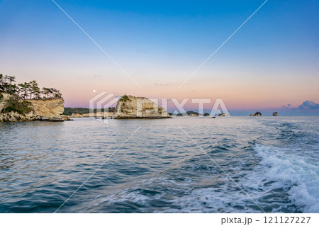 日本三景松島 島めぐり 松島湾一周「仁王丸コース」石浜水道から見る陰田島　須賀ノ鼻前島　鷹島　沖鷹島 121127227