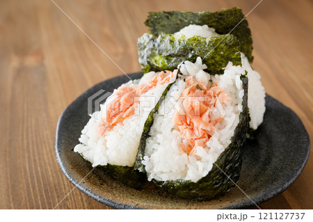 鮭おにぎり 121127737