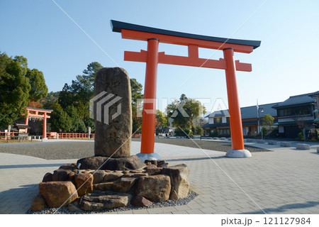 上賀茂神社　大鳥居　京都市北区 121127984