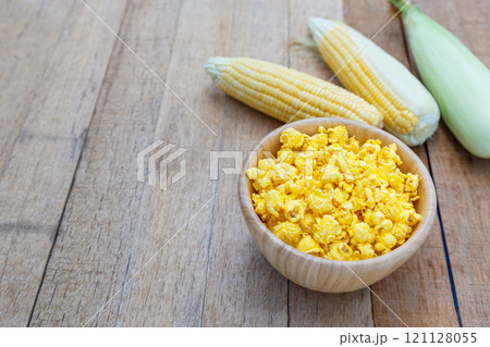 Popcorn cheese salty taste Popcorn cheese salty taste 121128055