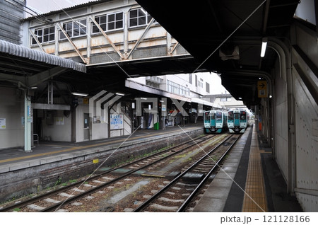 JR四国　高徳線・徳島線・牟岐線・鳴門線　徳島駅 121128166