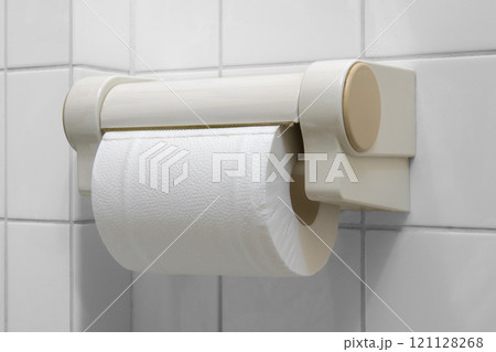 トイレットペーパー 121128268