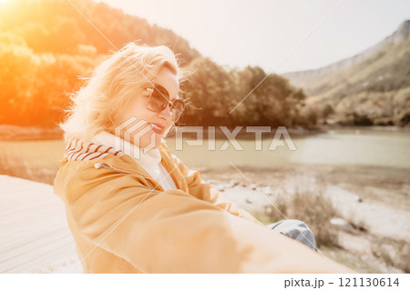 Woman Selfie Lake Landscape Sunny Day Nature Travel Woman Selfie Lake Landscape Sunny Day Nature Travel 121130614