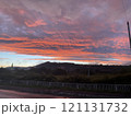夕焼けに染まる風景 121131732