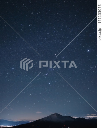 冬の大三角と浅間山2 121133058