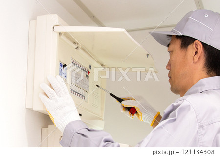 電気工事　電気工事士 121134308