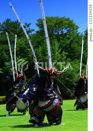 岩手県民俗芸能公演　鹿踊り 121134359