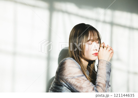 女性ポートレート ビューティー 女性ポートレート ビューティー 121144635