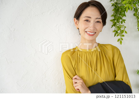 おしゃれな女性 おしゃれな女性 121151013